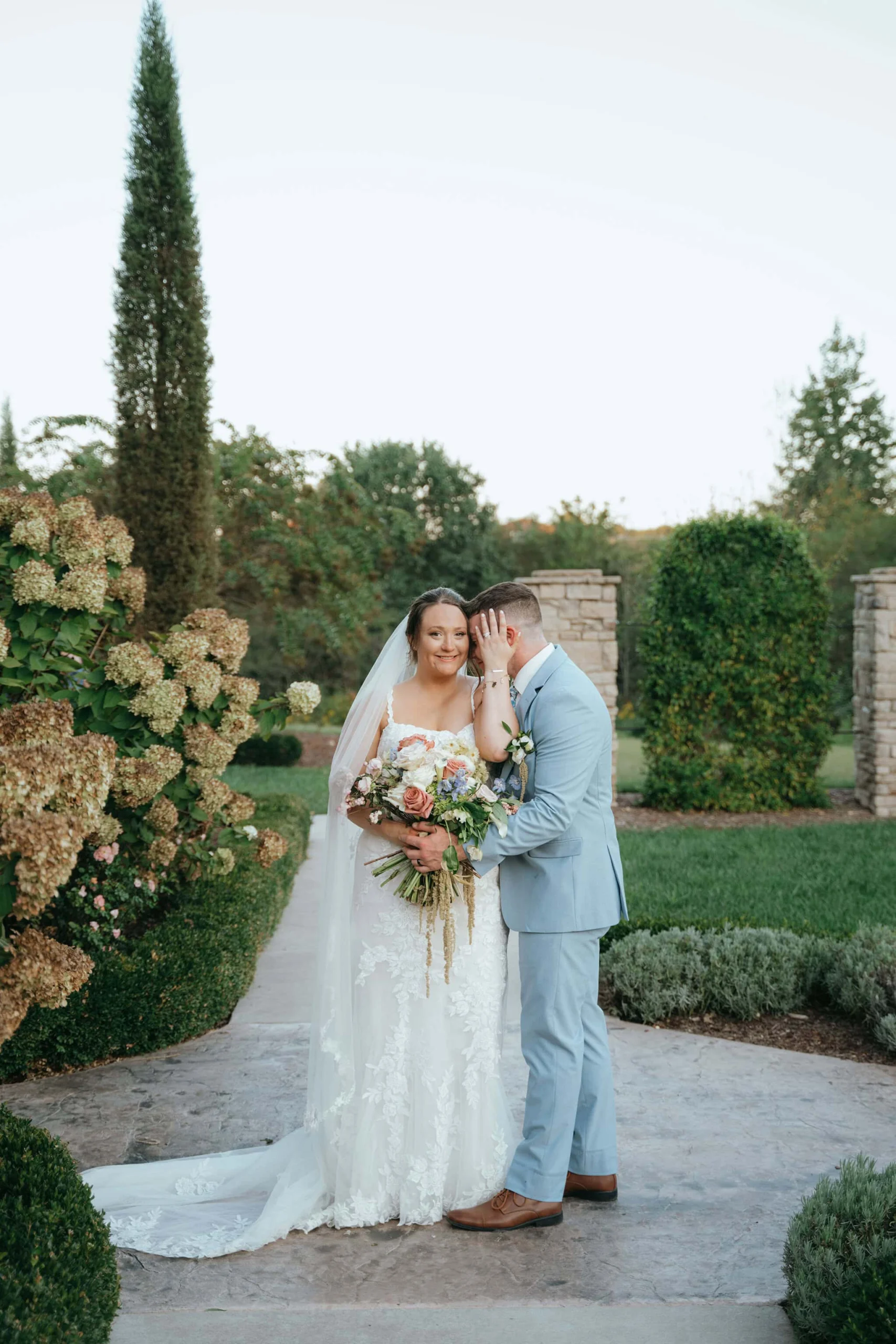 Wedding day at Howe farms captured by Knoxville Photographer Gulnaz Graves